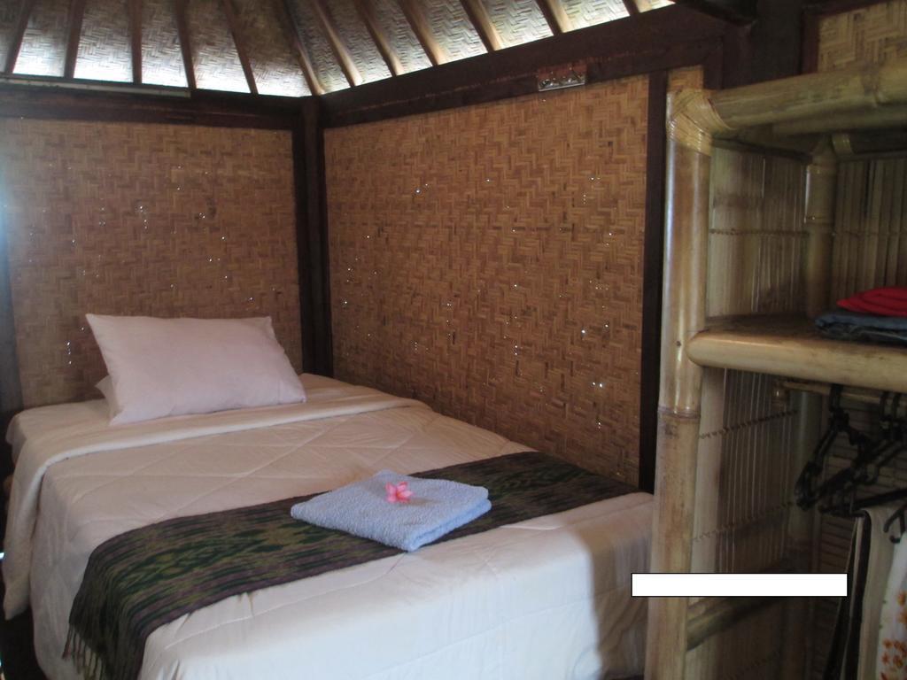 Selong Belanak Bungalows Luaran gambar